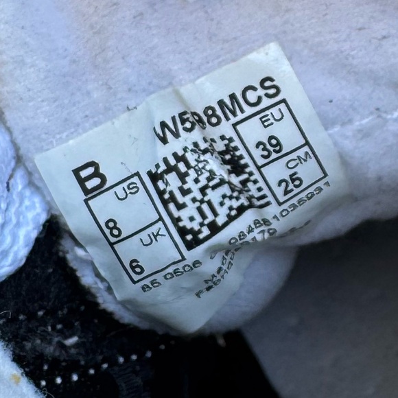 New Balance 598 Women’s Sneakers - Picture 6 of 6